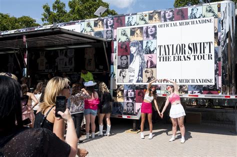 Where to find Taylor Swift’s ‘Eras Tour’ merch truck in Kansas City